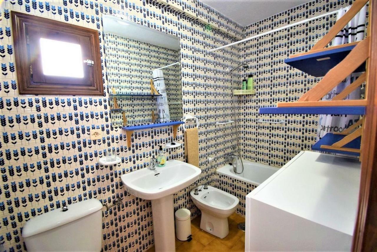 34 Retro Beach House - Alicante Real Estate ตอร์เรเวียคา ภายนอก รูปภาพ