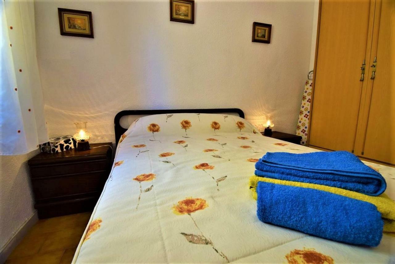 34 Retro Beach House - Alicante Real Estate ตอร์เรเวียคา ภายนอก รูปภาพ