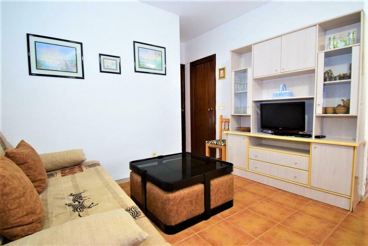 34 Retro Beach House - Alicante Real Estate ตอร์เรเวียคา ภายนอก รูปภาพ